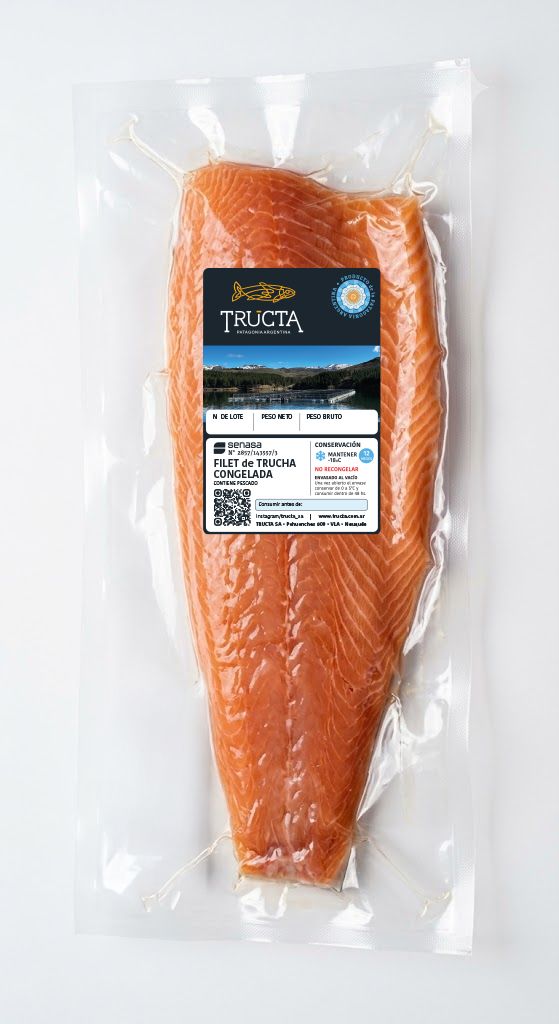 Filete individual de trucha congelada envasado al vacío — Tructa